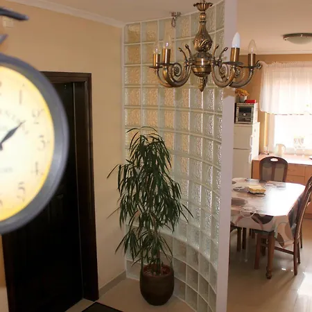 Pokoje Goscinne Kowalscy Guest house