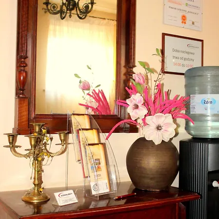 Goscinne Kowalscy Casa de hóspedes 3*