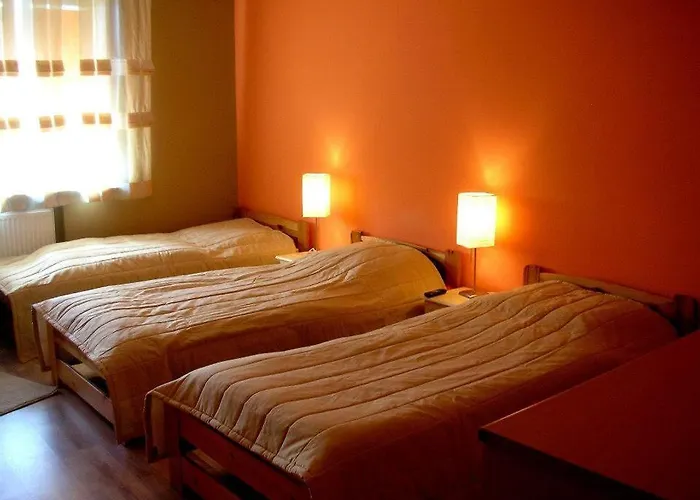 招待所 Goscinne Kowalscy 亚沃尔