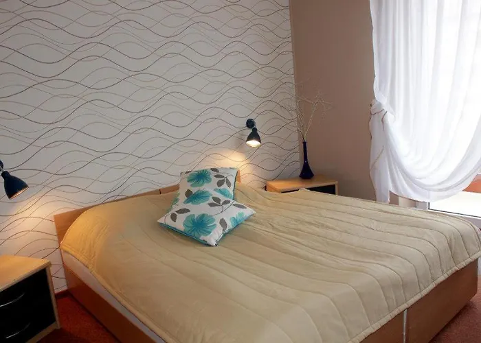 Goscinne Kowalscy 3*